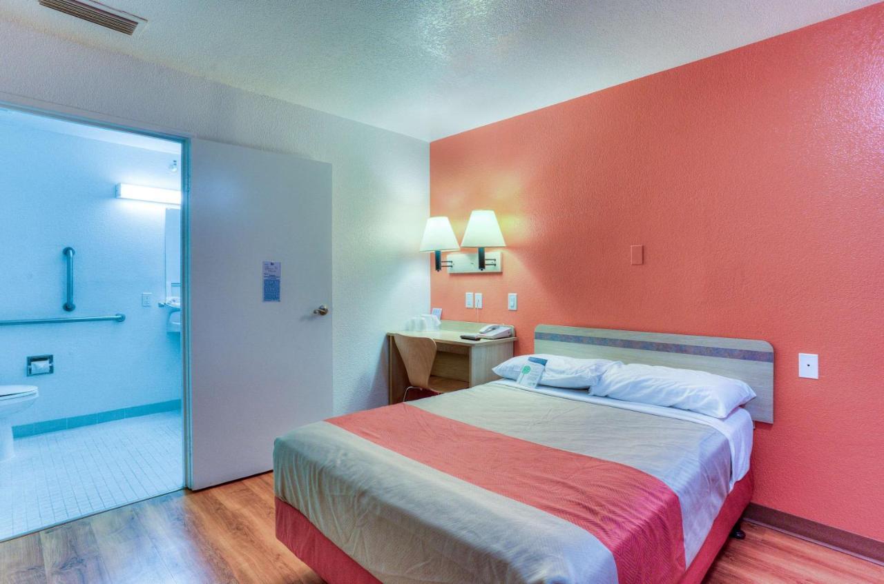 Motel 6-Tigard, Or - Portland South - Lake Oswego Ngoại thất bức ảnh