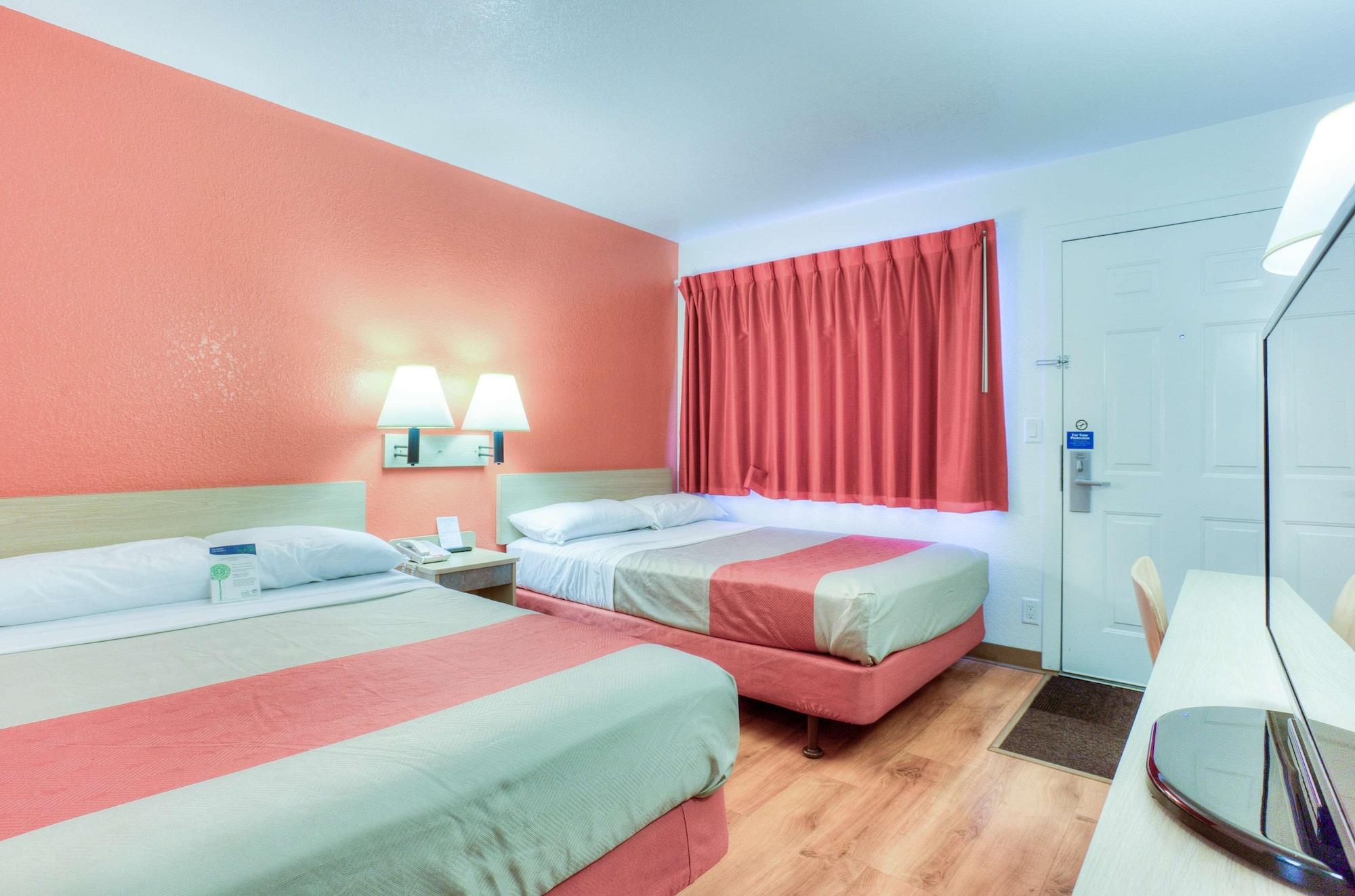Motel 6-Tigard, Or - Portland South - Lake Oswego Ngoại thất bức ảnh