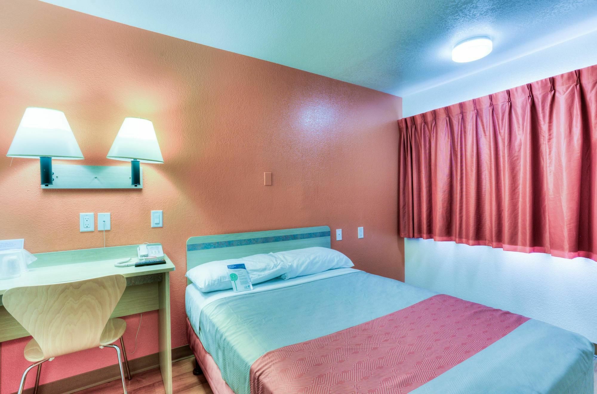 Motel 6-Tigard, Or - Portland South - Lake Oswego Ngoại thất bức ảnh