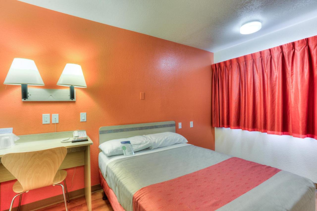 Motel 6-Tigard, Or - Portland South - Lake Oswego Ngoại thất bức ảnh